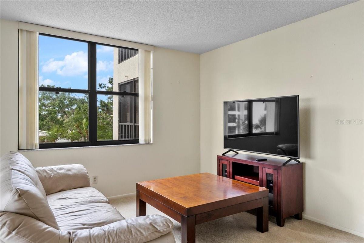 8701 MIDNIGHT PASS RD #206A, SARASOTA, FL, 34242