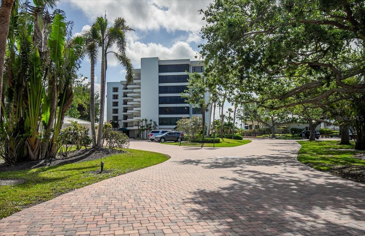 8701 MIDNIGHT PASS RD #206A, SARASOTA, FL, 34242