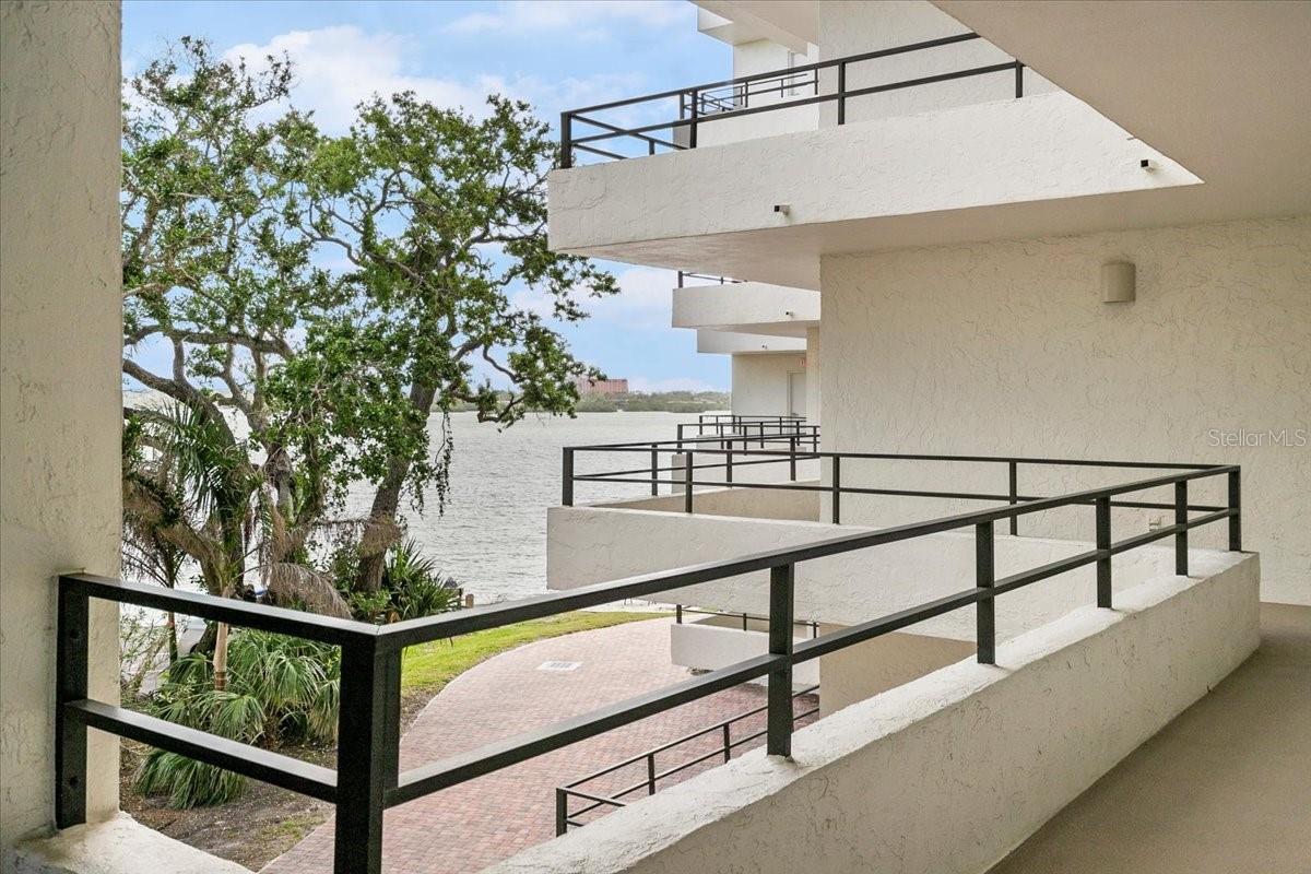 8701 MIDNIGHT PASS RD #206A, SARASOTA, FL, 34242