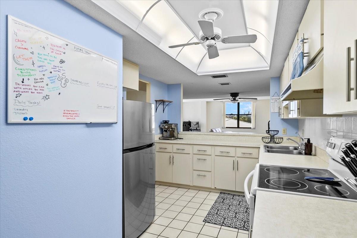 8701 MIDNIGHT PASS RD #206A, SARASOTA, FL, 34242
