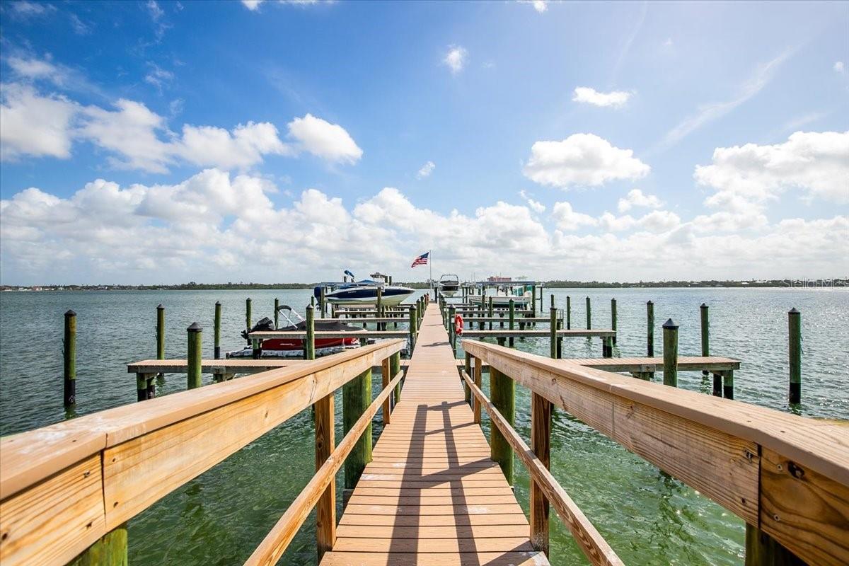8701 MIDNIGHT PASS RD #206A, SARASOTA, FL, 34242