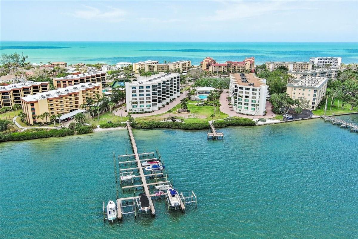8701 MIDNIGHT PASS RD #206A, SARASOTA, FL, 34242