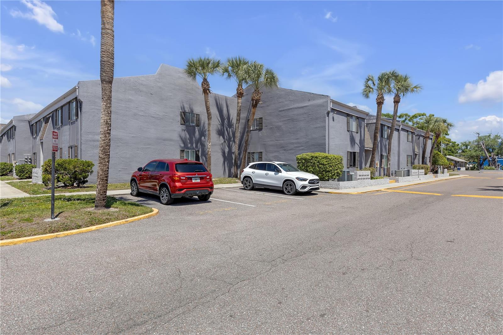 3803 CORTEZ CIR #C, TAMPA, FL, 33614