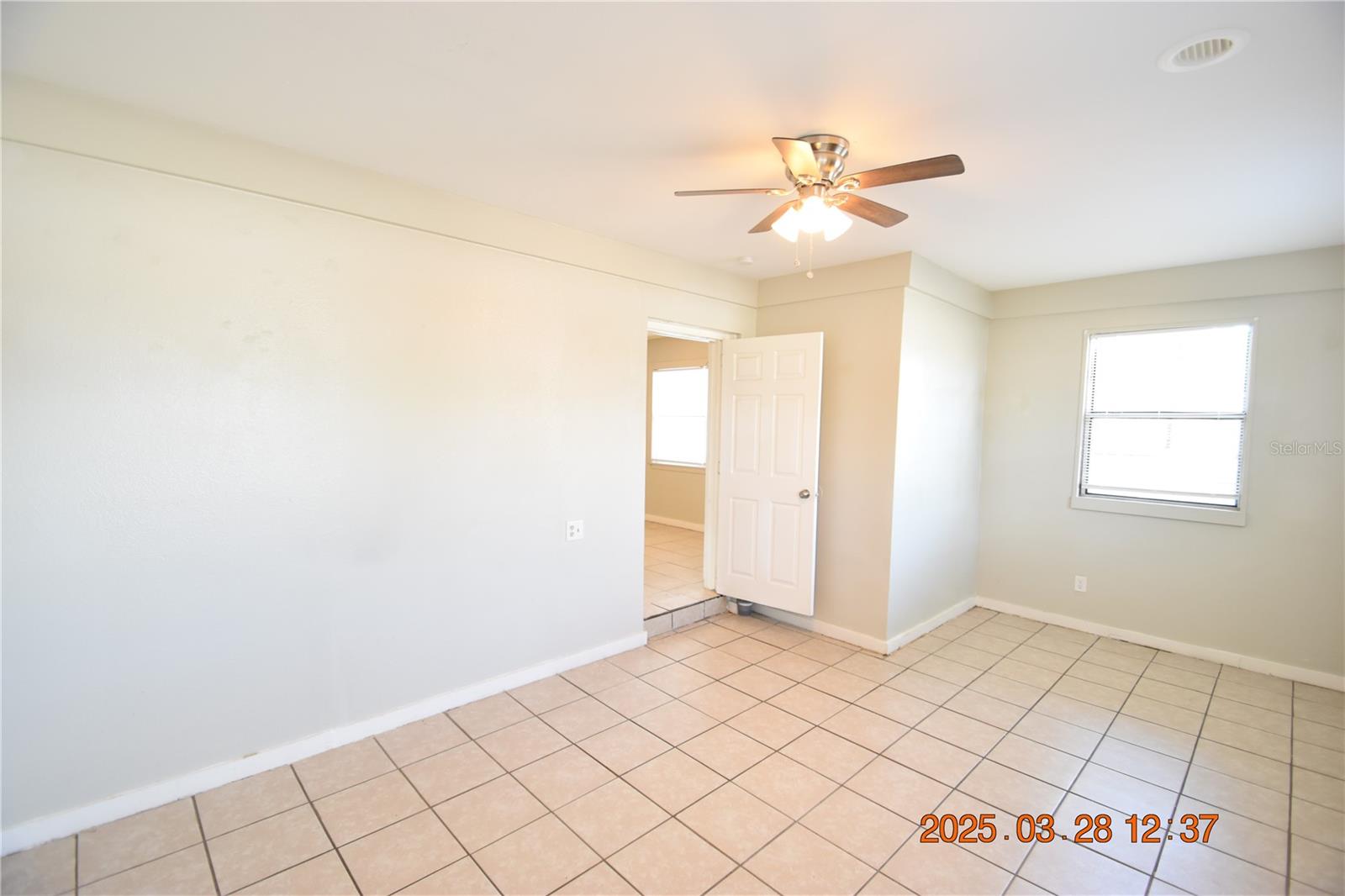 305 E TOMLIN ST, PLANT CITY, FL, 33563