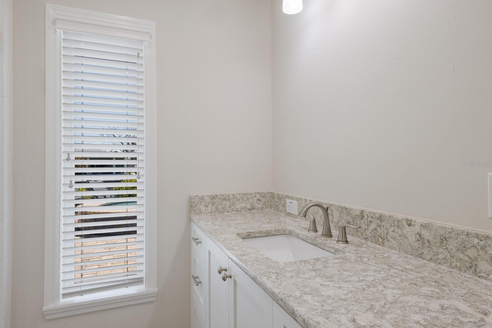 509 77TH ST, HOLMES BEACH, FL, 34217