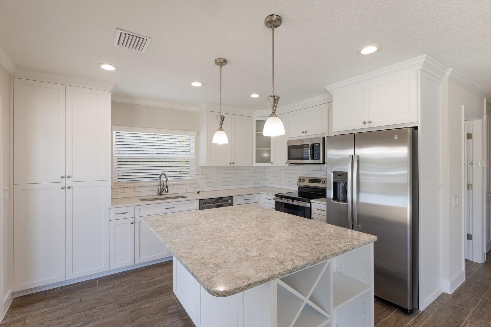 509 77TH ST, HOLMES BEACH, FL, 34217