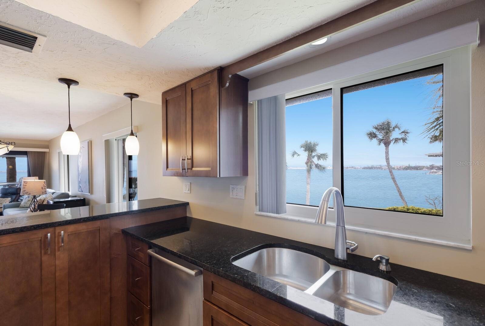 6500 FLOTILLA DR #125, HOLMES BEACH, FL, 34217