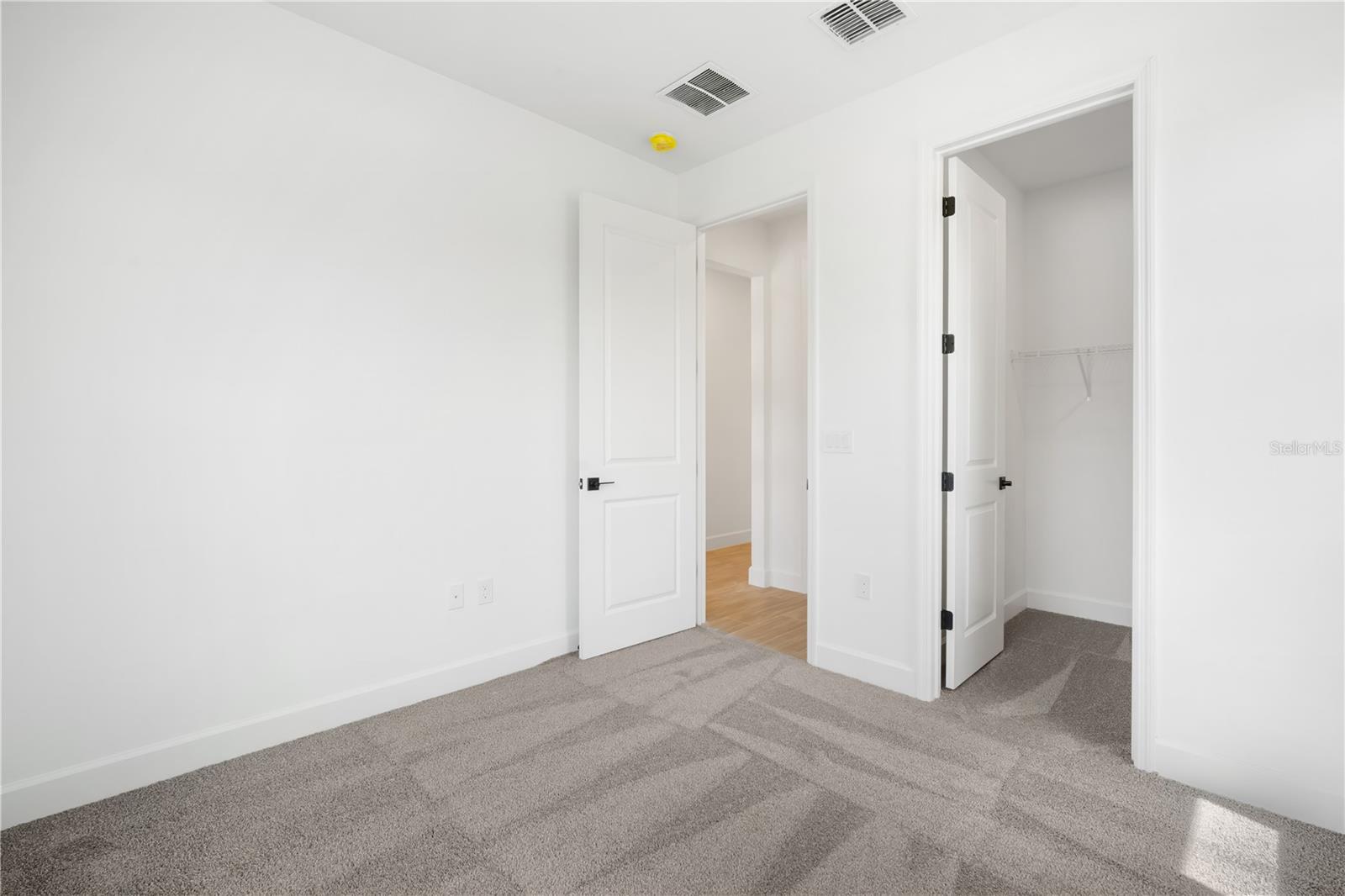 9176 PLAYERS DR, WEEKI WACHEE, FL, 34613