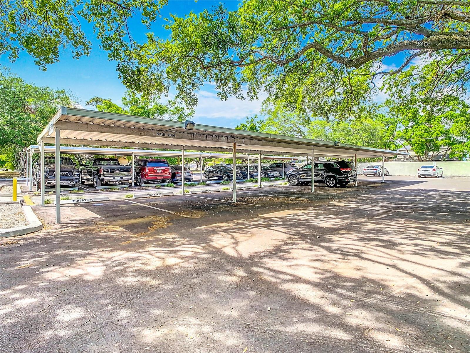 3333 W KENNEDY BLVD #201, TAMPA, FL, 33609