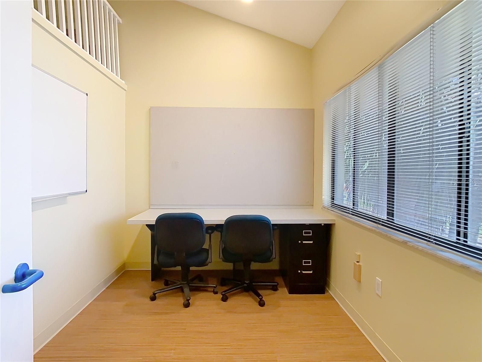 3333 W KENNEDY BLVD #201, TAMPA, FL, 33609