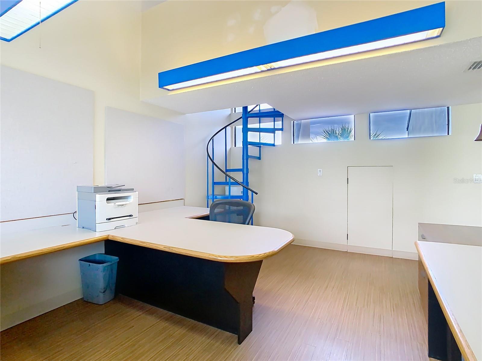 3333 W KENNEDY BLVD #201, TAMPA, FL, 33609