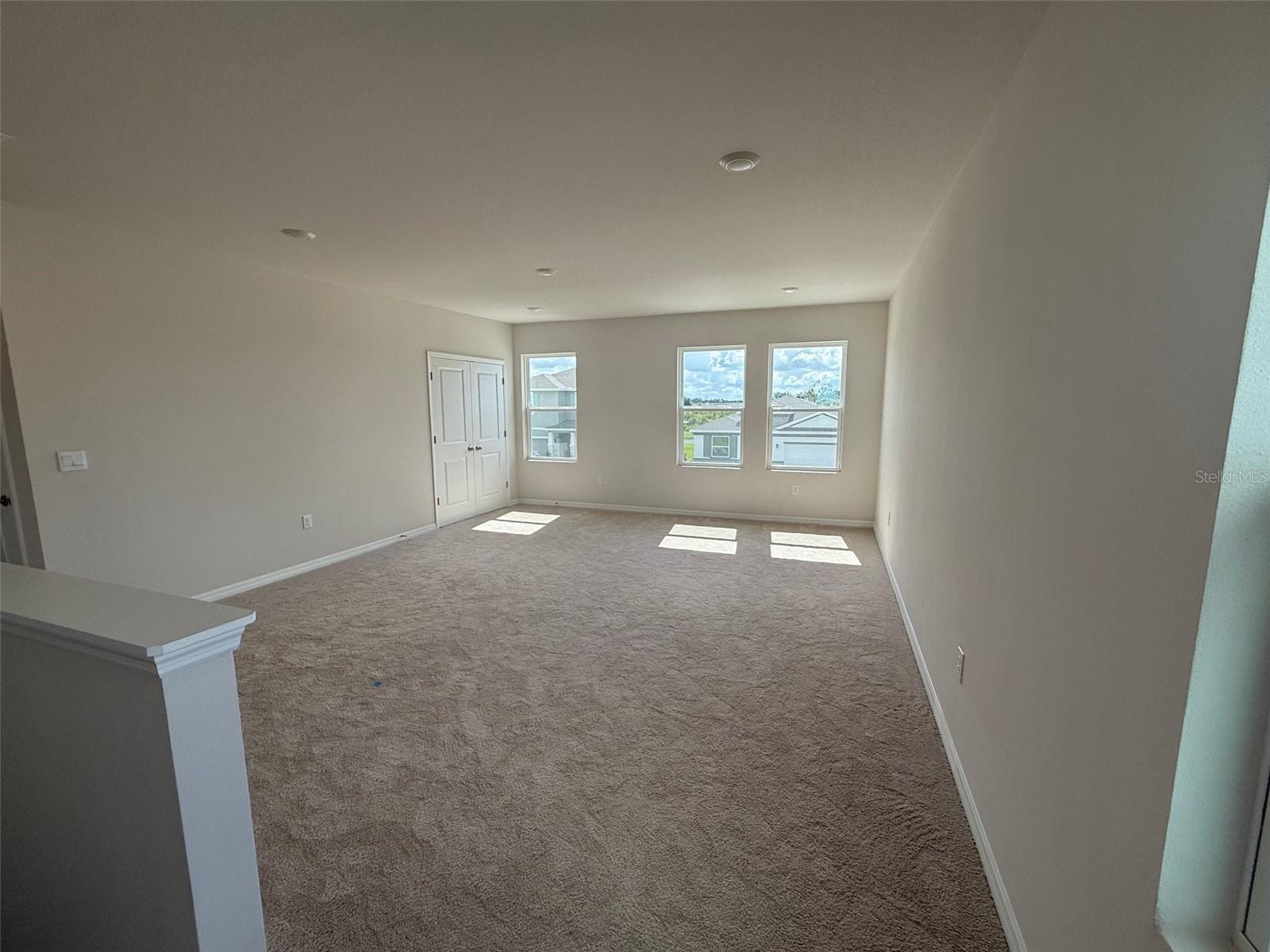 5623 SILVER MOONLIGHT DR, PALMETTO, FL, 34221