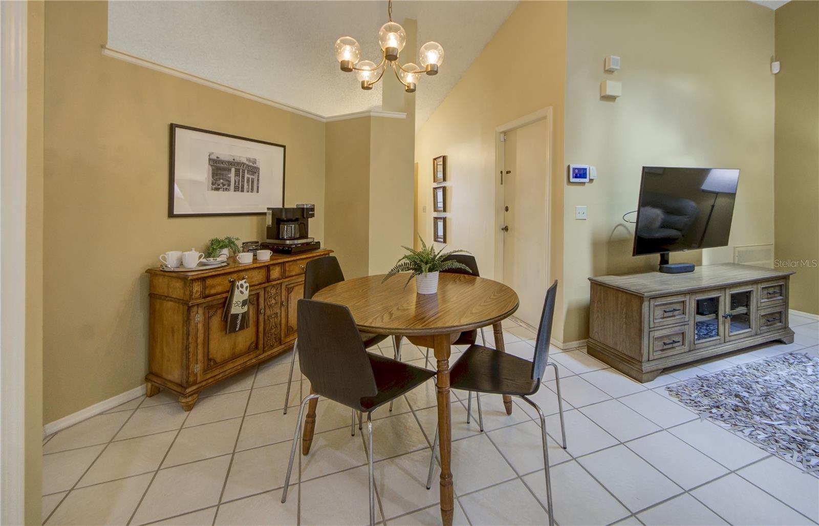 12024 STONE CROSSING CIR, TAMPA, FL, 33635