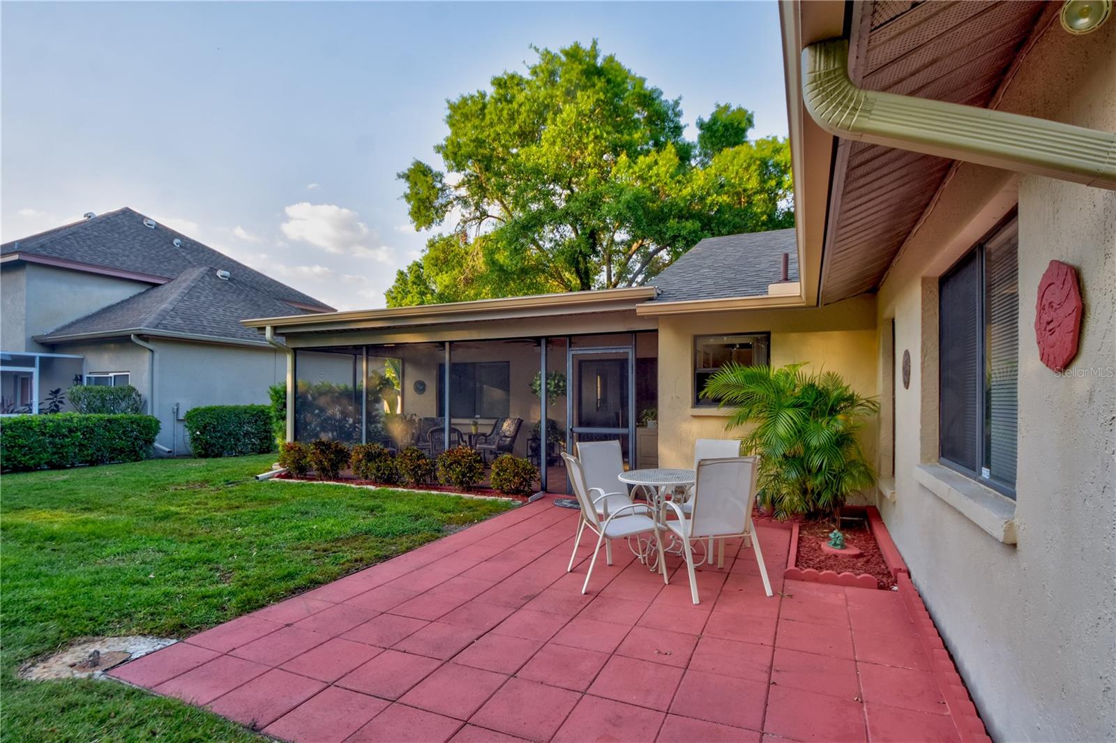 12024 STONE CROSSING CIR, TAMPA, FL, 33635