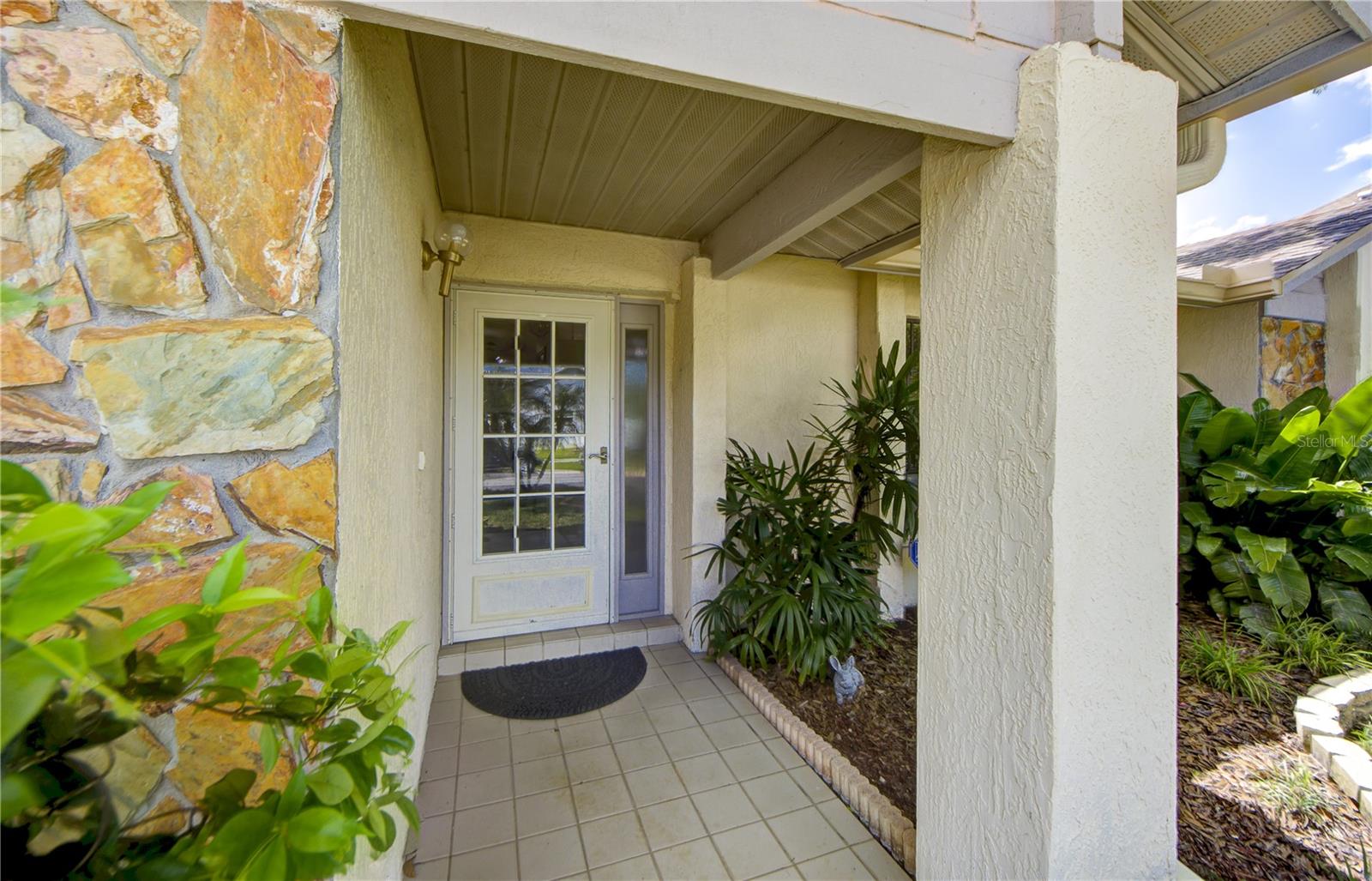 12024 STONE CROSSING CIR, TAMPA, FL, 33635