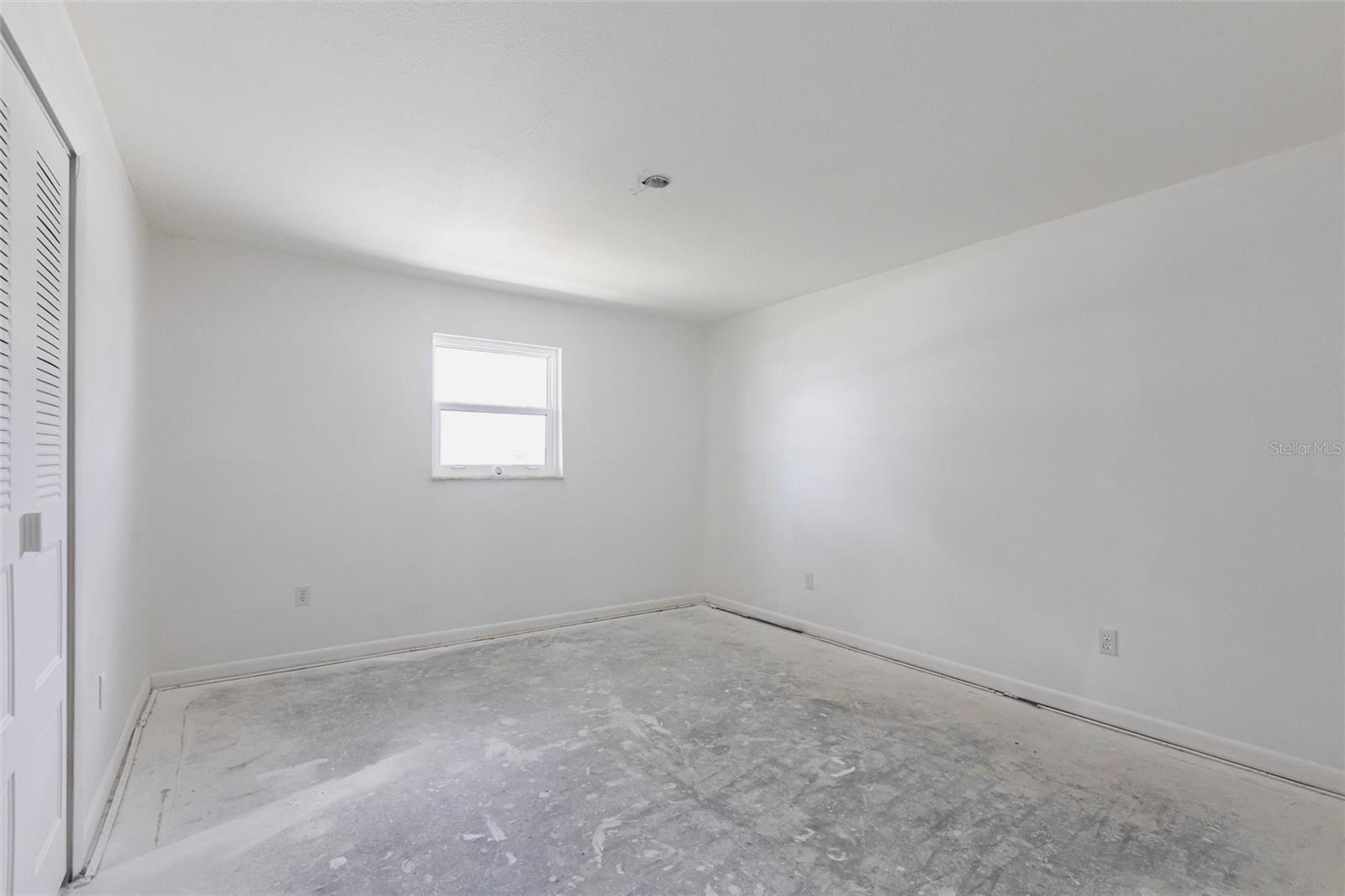 661 ATHOS TER, PORT CHARLOTTE, FL, 33952