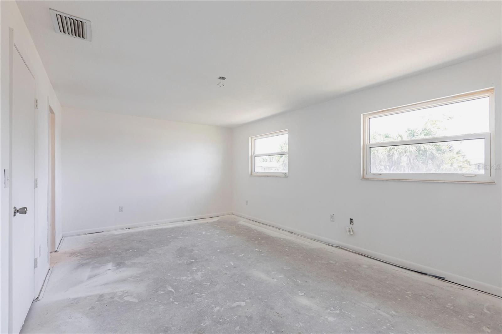 661 ATHOS TER, PORT CHARLOTTE, FL, 33952