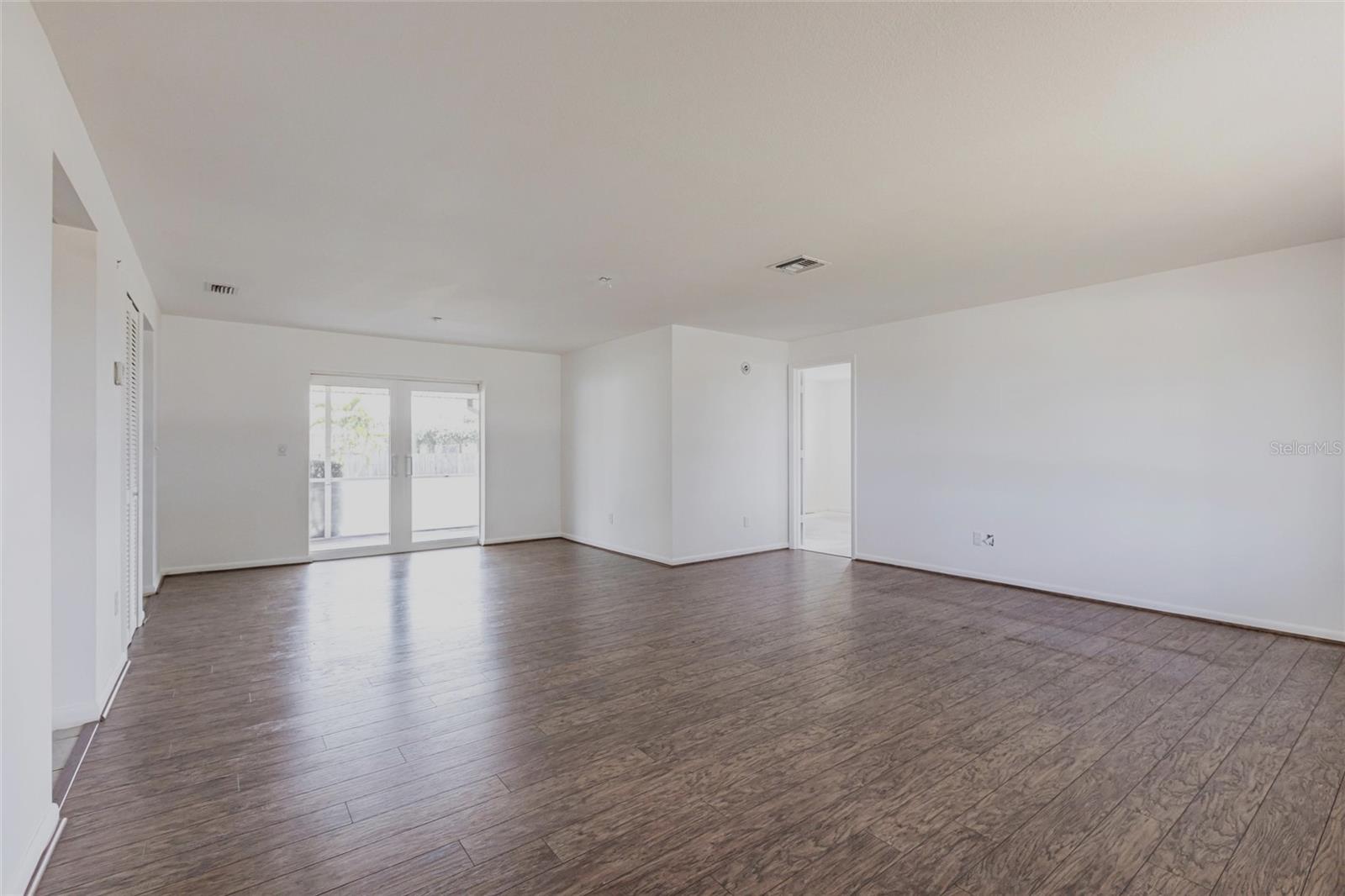 661 ATHOS TER, PORT CHARLOTTE, FL, 33952