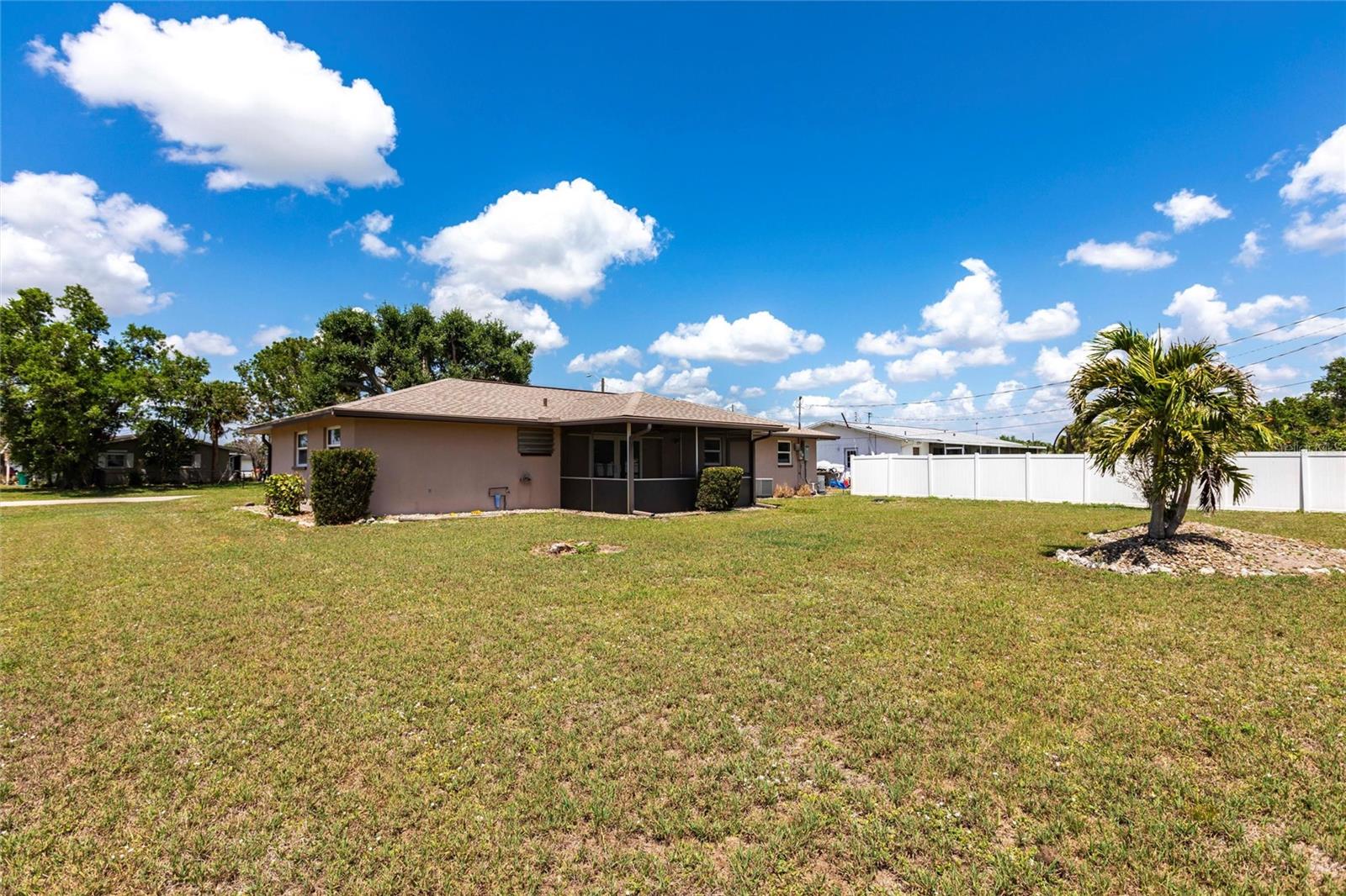 661 ATHOS TER, PORT CHARLOTTE, FL, 33952
