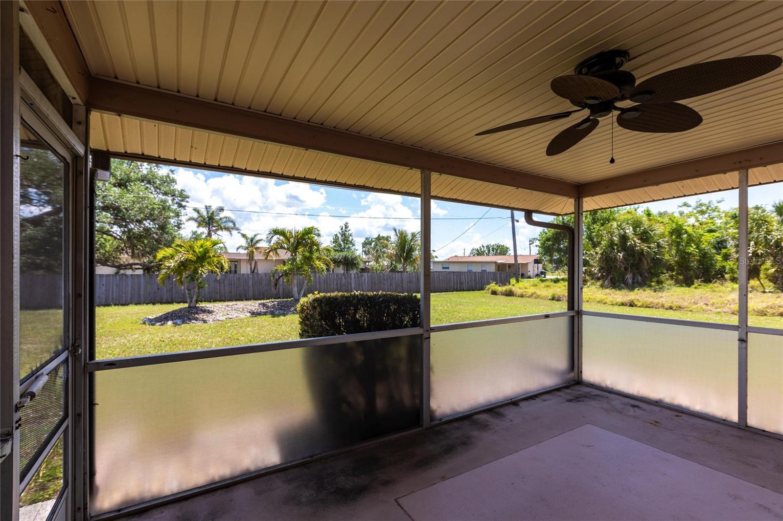 661 ATHOS TER, PORT CHARLOTTE, FL, 33952