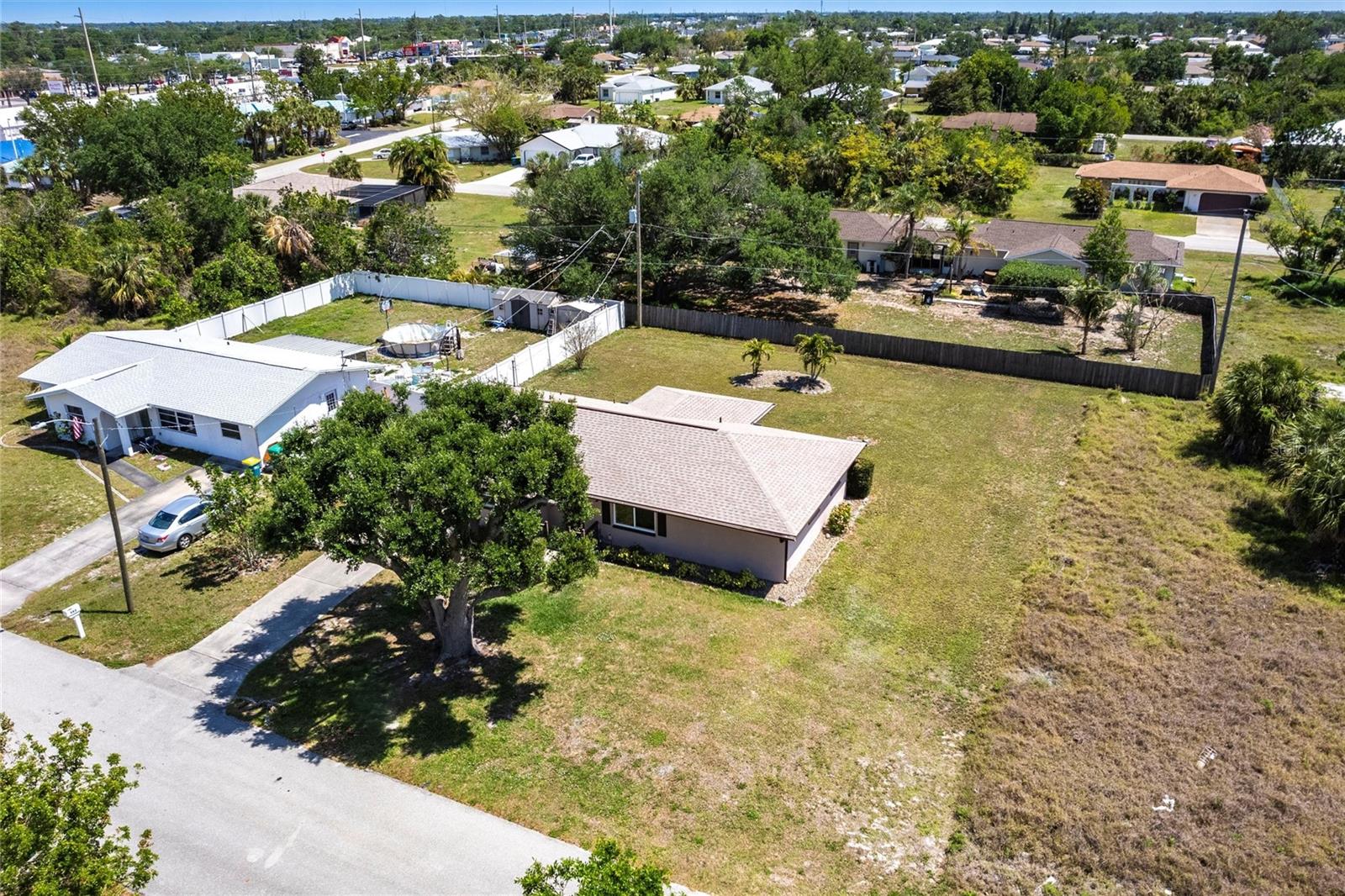 661 ATHOS TER, PORT CHARLOTTE, FL, 33952