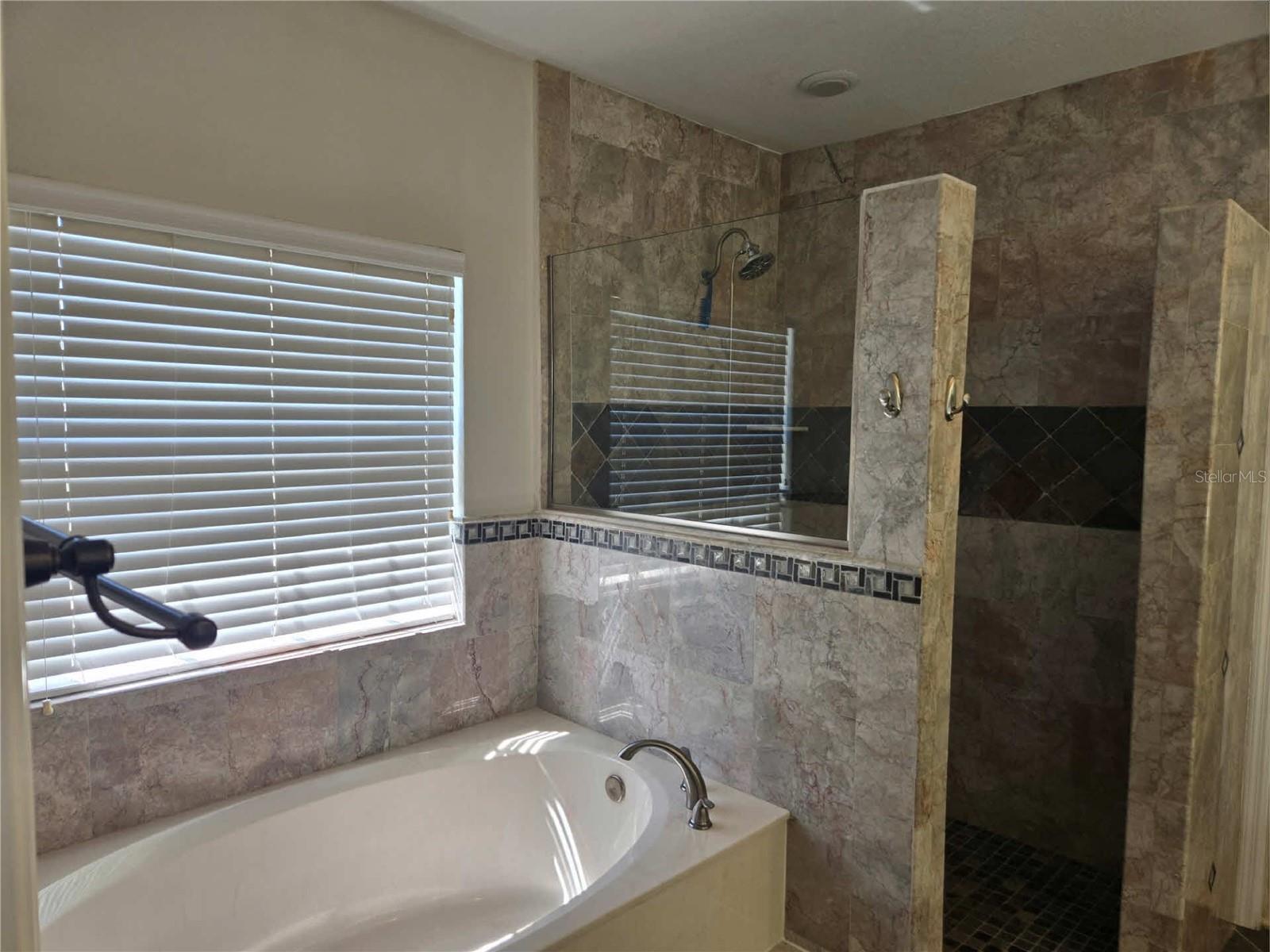 1725 BILLINGSHURST CT, ORLANDO, FL, 32825