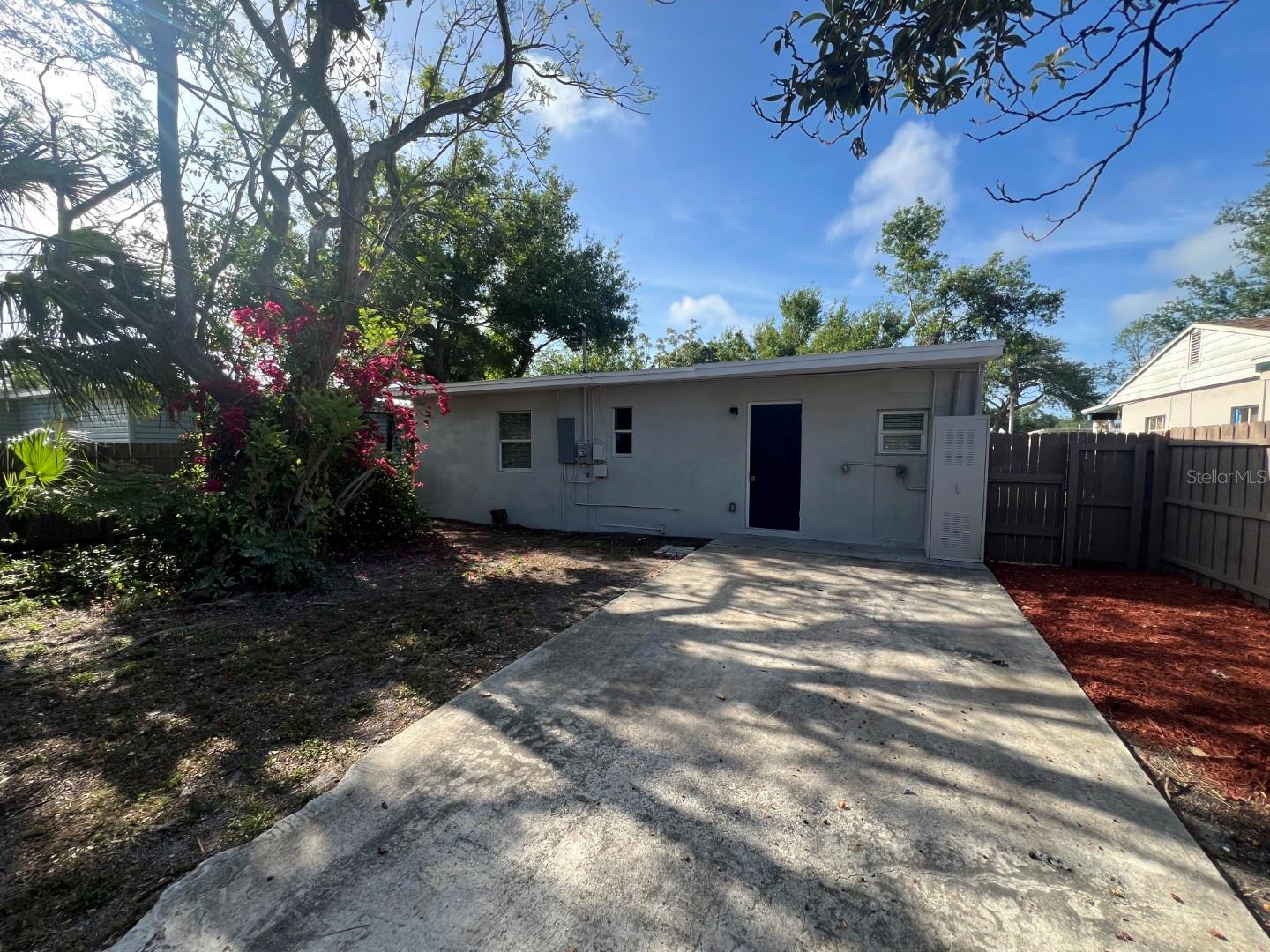 2855 37TH AVE N, ST PETERSBURG, FL, 33713