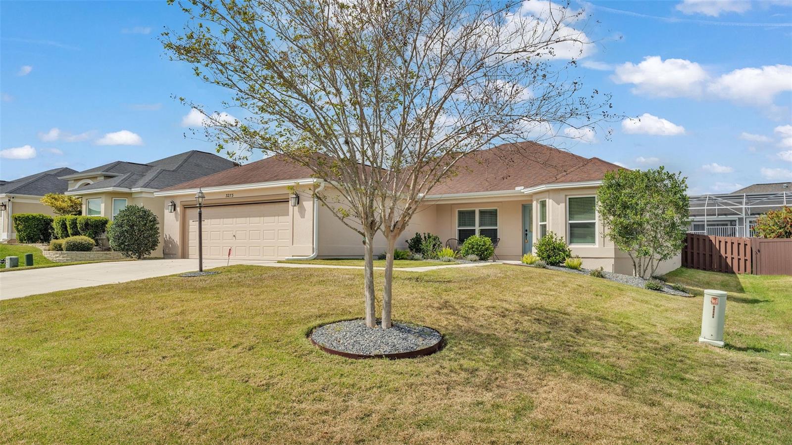 3273 SENNETT CIR, OXFORD, FL, 34484