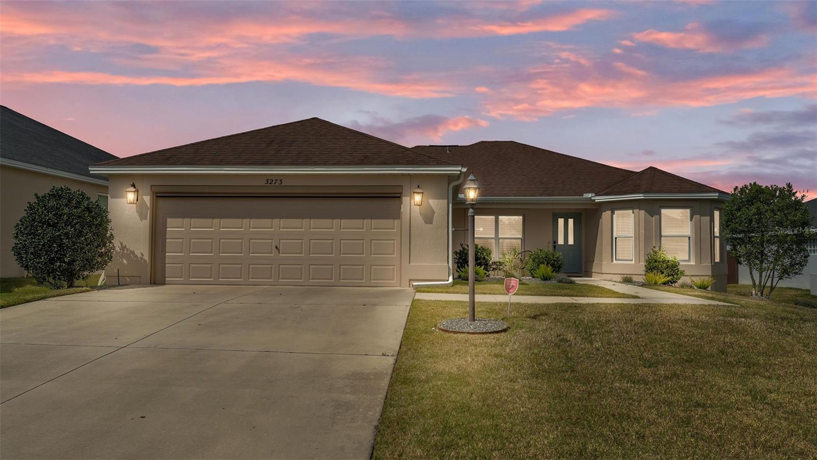 3273 SENNETT CIR, OXFORD, FL, 34484