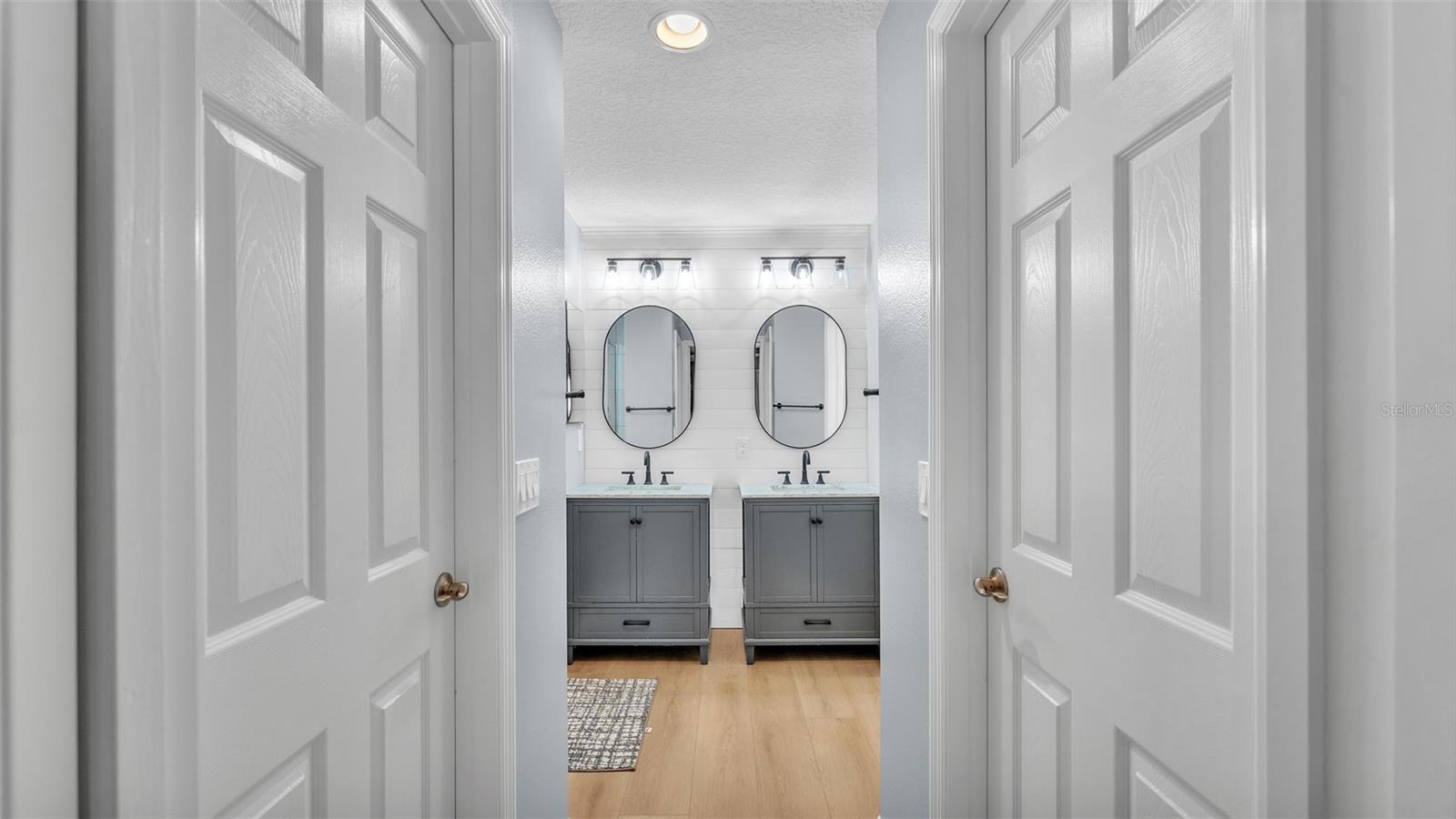 3273 SENNETT CIR, OXFORD, FL, 34484