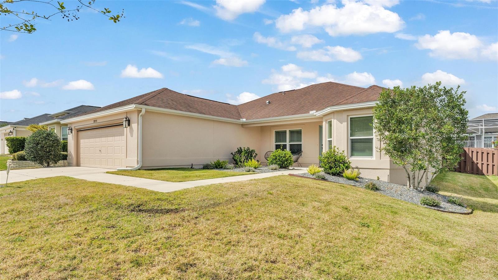 3273 SENNETT CIR, OXFORD, FL, 34484