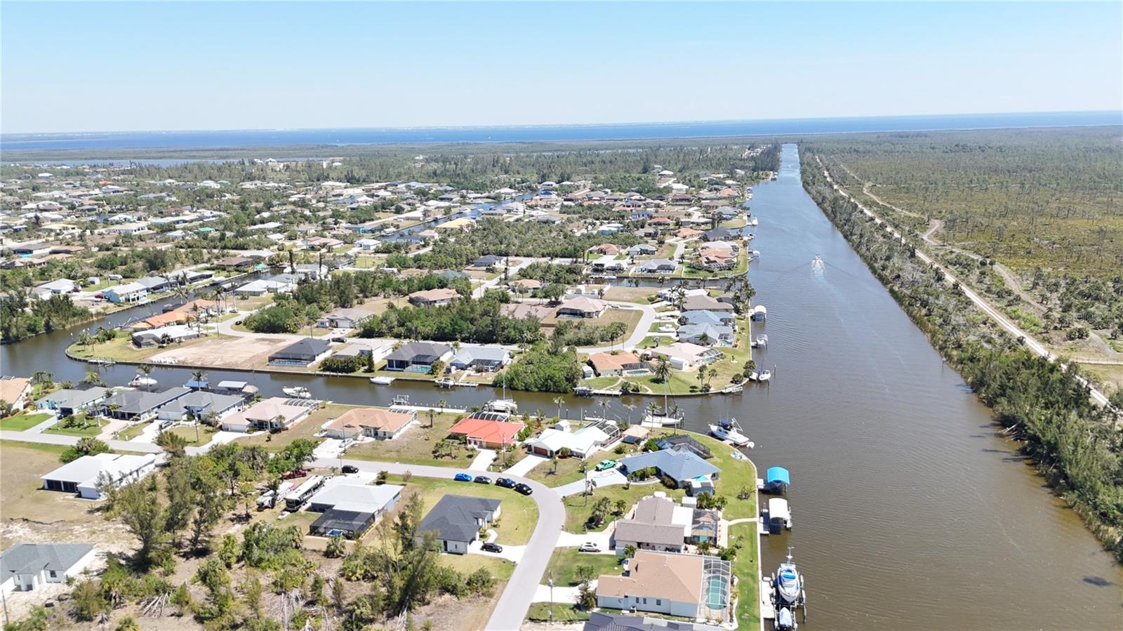 10616 AYEAR RD, PORT CHARLOTTE, FL, 33981