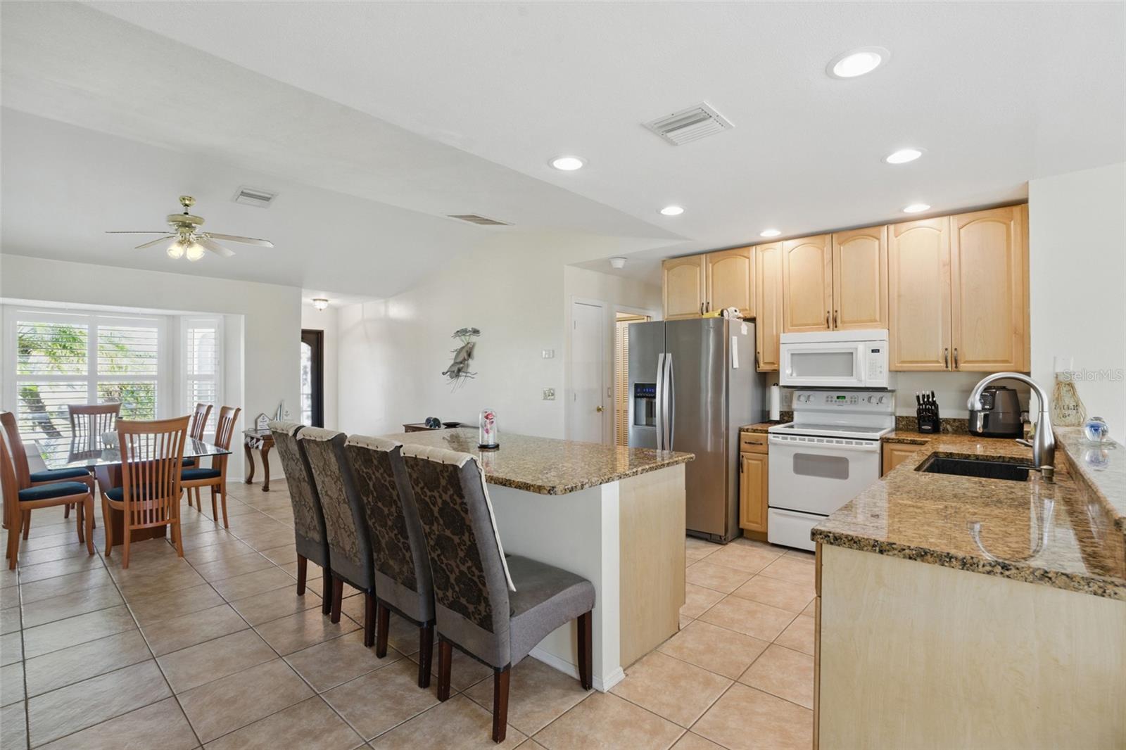 10616 AYEAR RD, PORT CHARLOTTE, FL, 33981