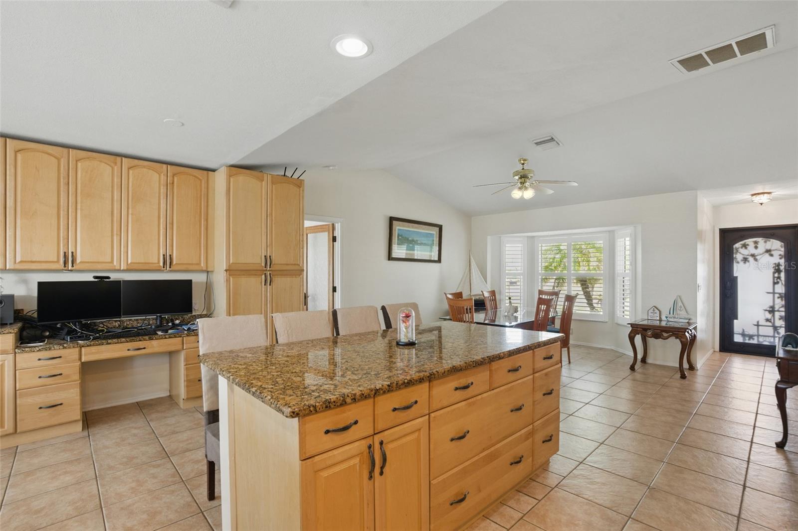 10616 AYEAR RD, PORT CHARLOTTE, FL, 33981