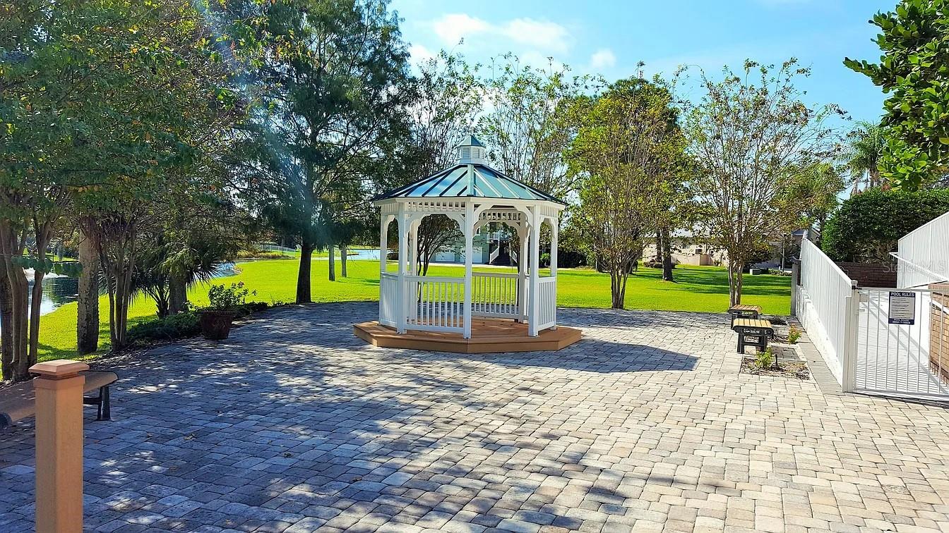 N POINTE ALEXIS DR, TARPON SPRINGS, FL, 34689