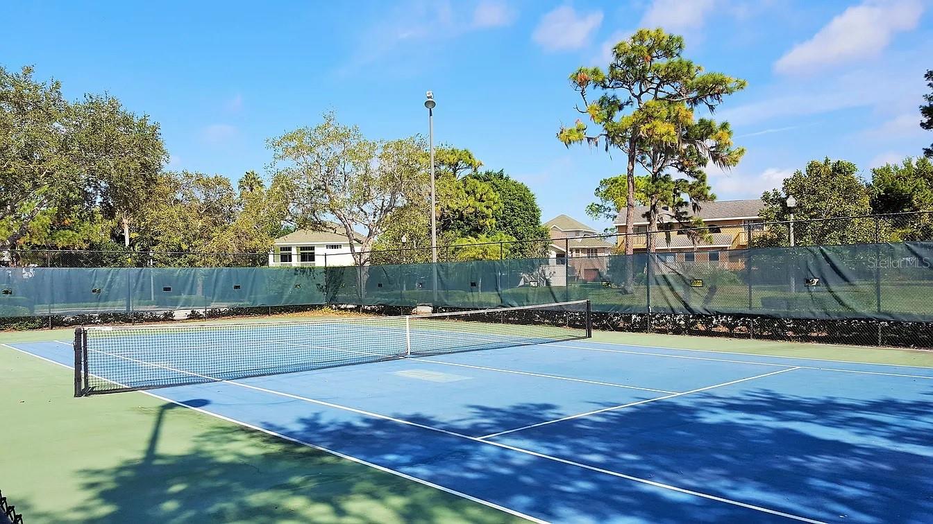 N POINTE ALEXIS DR, TARPON SPRINGS, FL, 34689