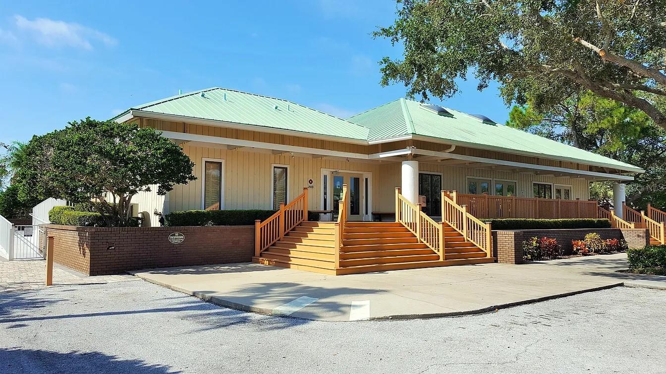 N POINTE ALEXIS DR, TARPON SPRINGS, FL, 34689