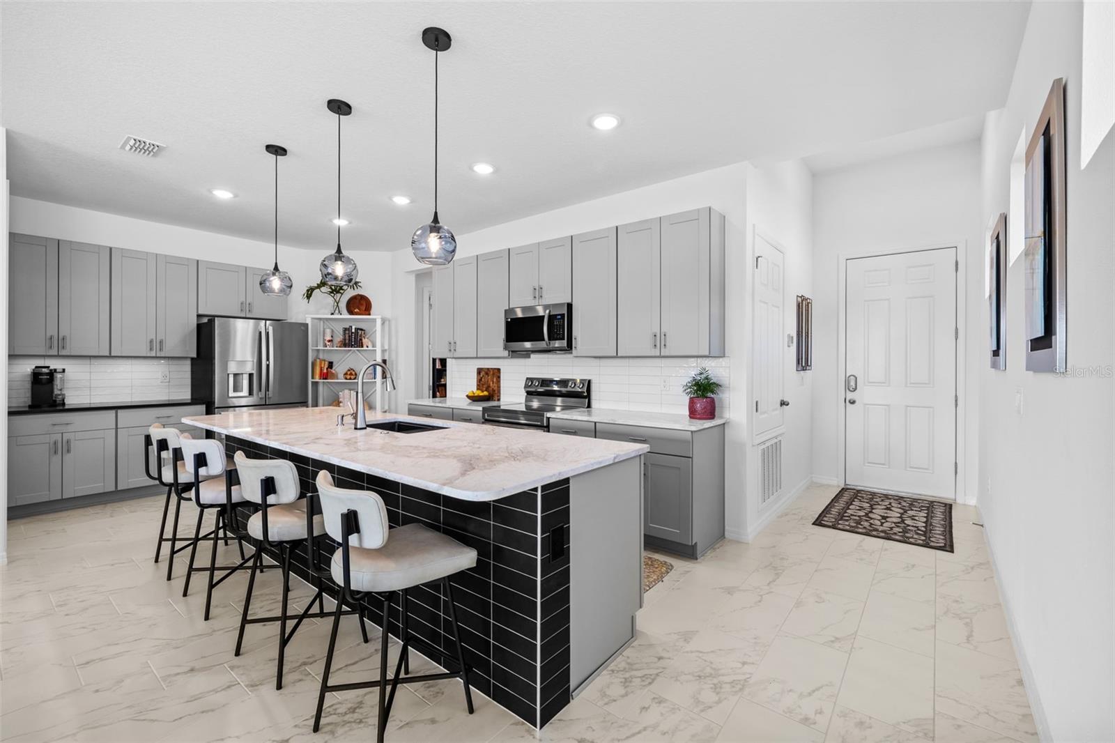 5831 MEZZANA RUN, PALMETTO, FL, 34221