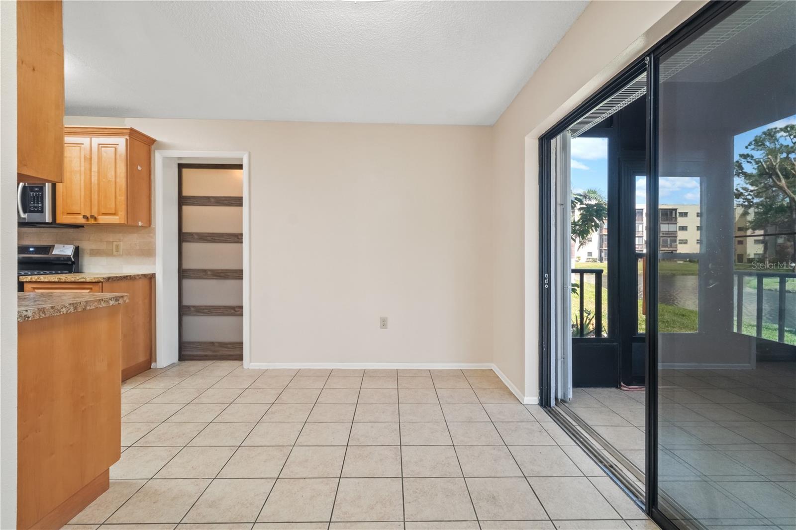 8199 TERRACE GARDEN DR N #109, ST PETERSBURG, FL, 33709