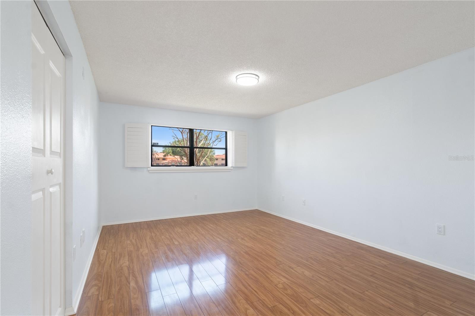 8199 TERRACE GARDEN DR N #109, ST PETERSBURG, FL, 33709