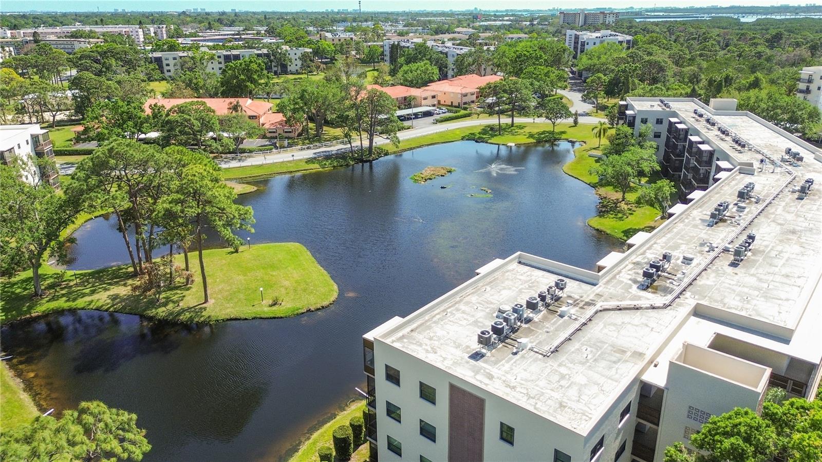 8199 TERRACE GARDEN DR N #109, ST PETERSBURG, FL, 33709