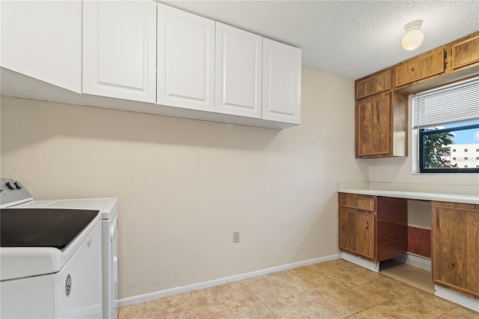 8199 TERRACE GARDEN DR N #109, ST PETERSBURG, FL, 33709