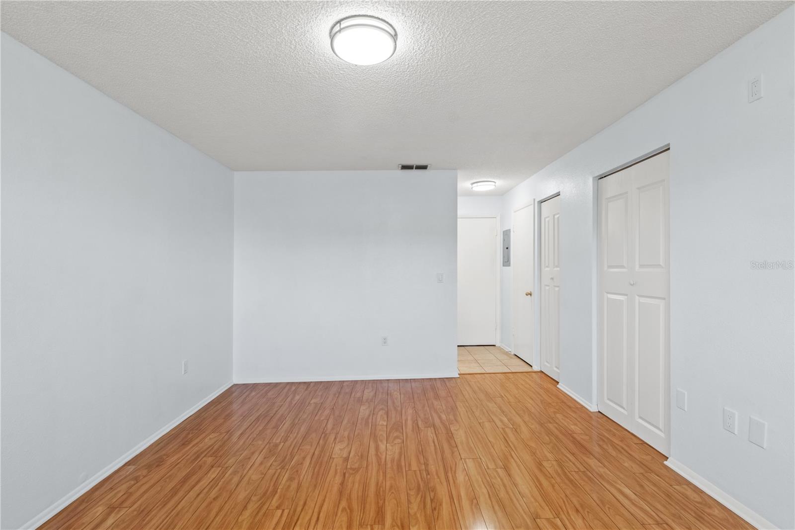 8199 TERRACE GARDEN DR N #109, ST PETERSBURG, FL, 33709