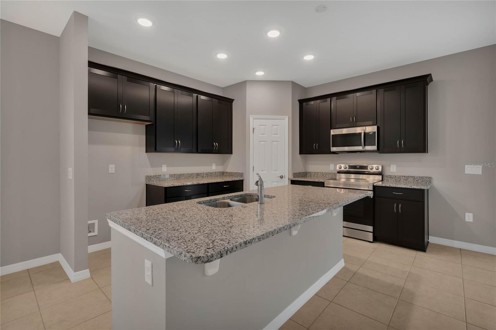 1689 COLUMBUS PATH, ST CLOUD, FL, 34771