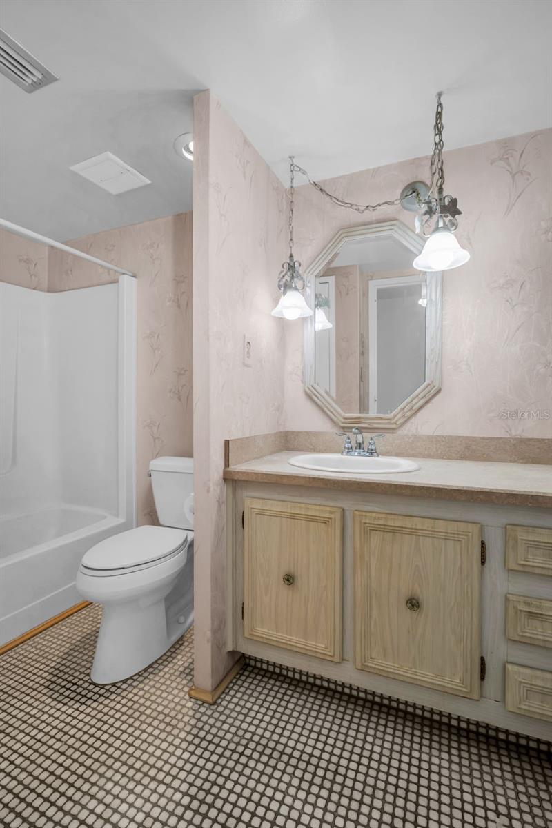 7321 CENTRAL AVE #203, ST PETERSBURG, FL, 33710