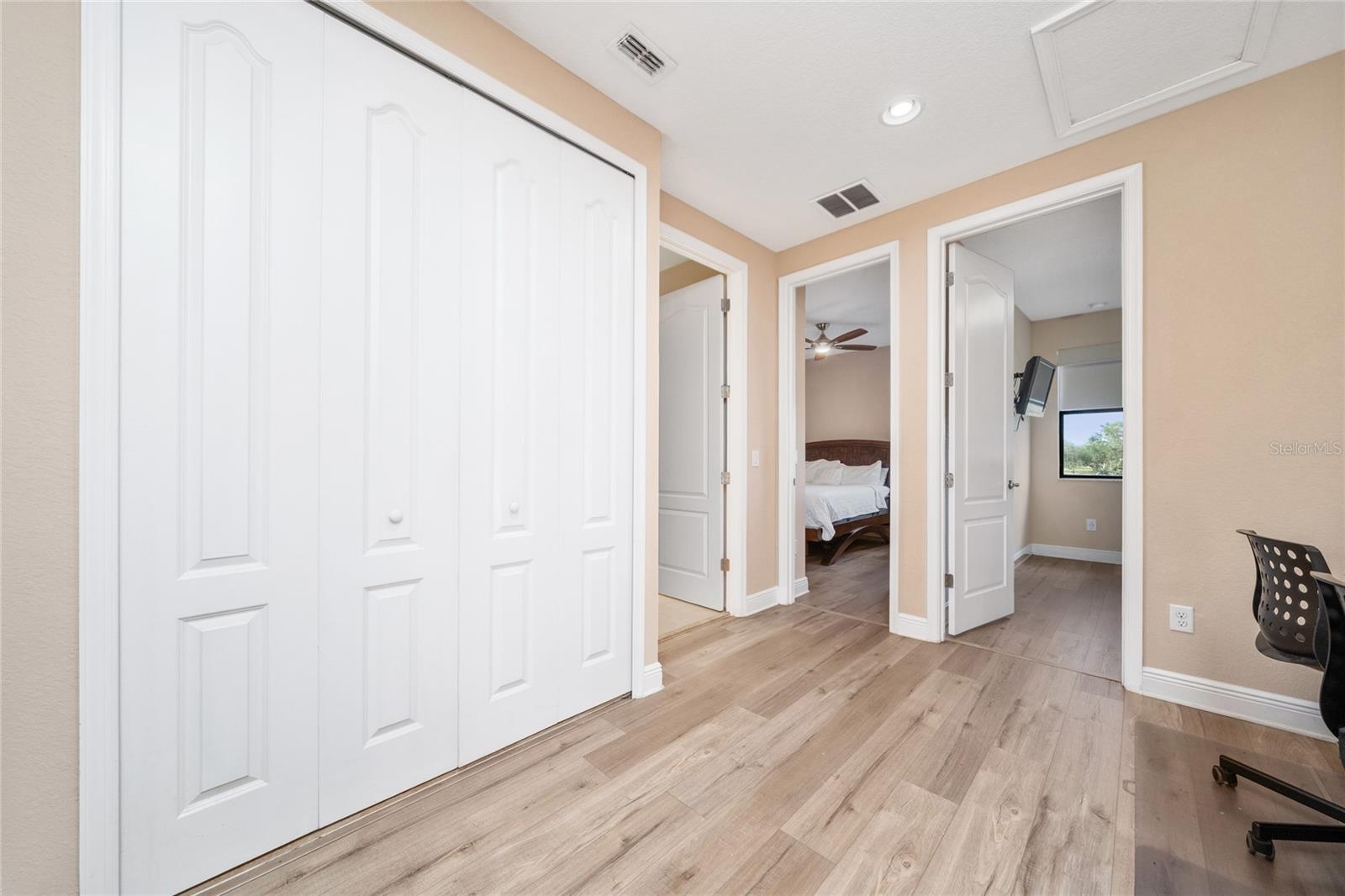 8036 PRESTBURY DR, ORLANDO, FL, 32832