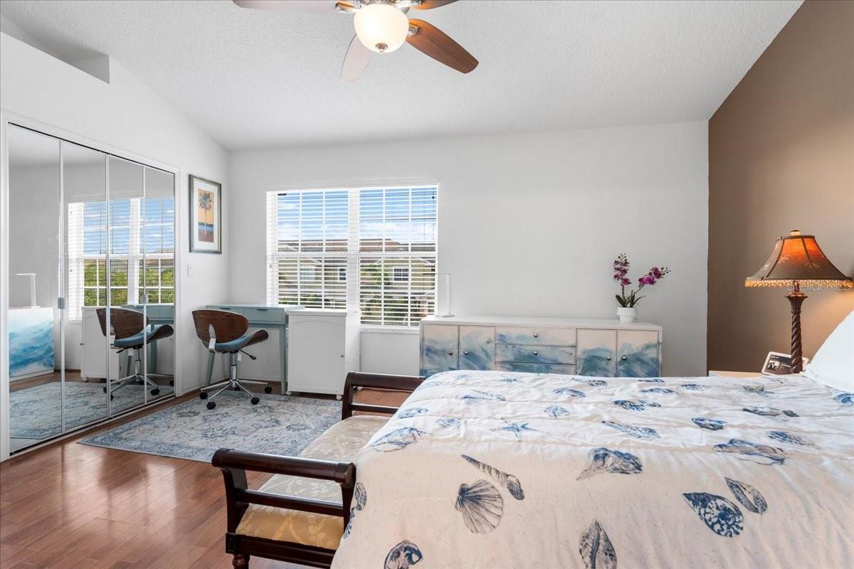 11260 KAPOK GRAND CIR, MADEIRA BEACH, FL, 33708