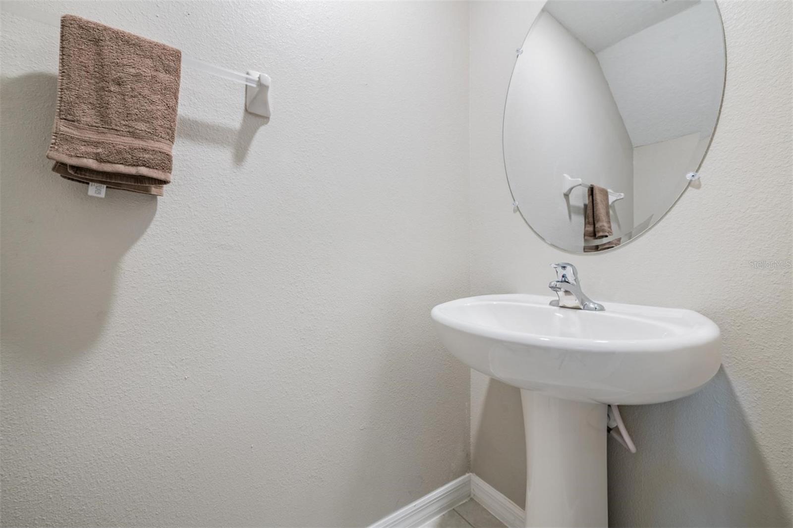 2166 GREAT SAPPHIRE LN, LUTZ, FL, 33558