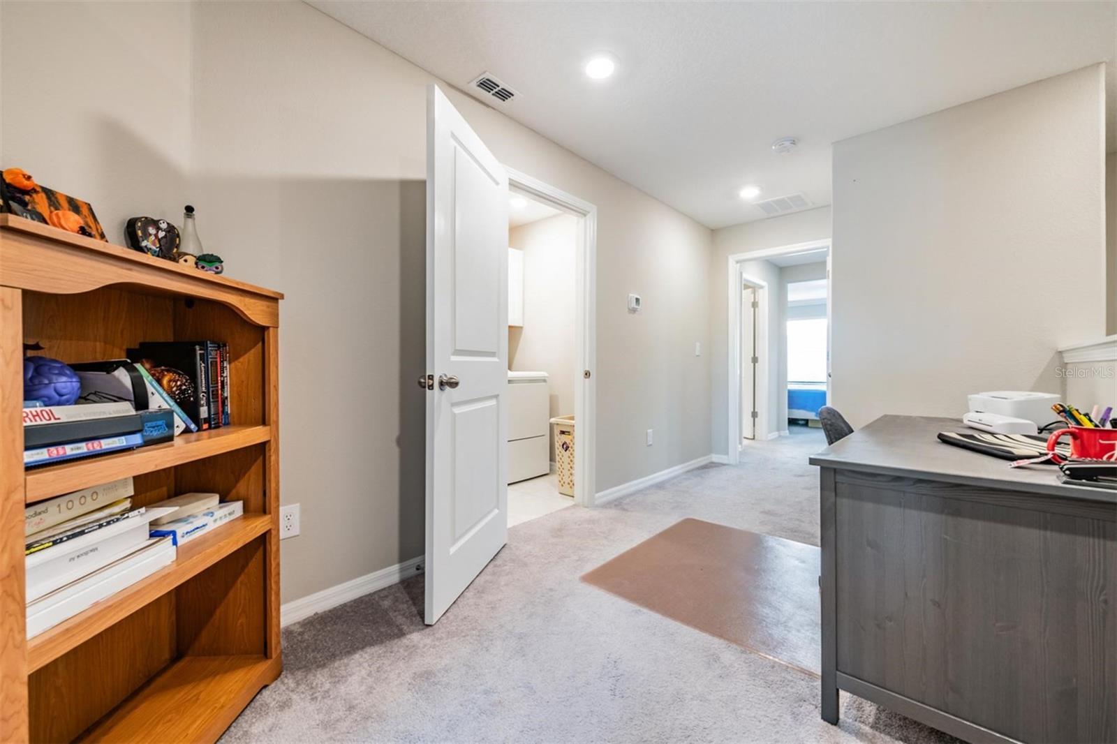 2166 GREAT SAPPHIRE LN, LUTZ, FL, 33558