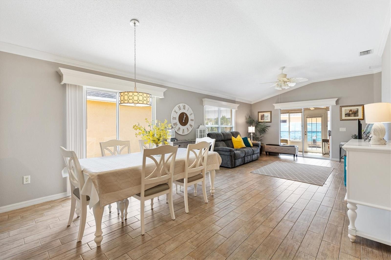 1536 BARNWELL PL, THE VILLAGES, FL, 32162